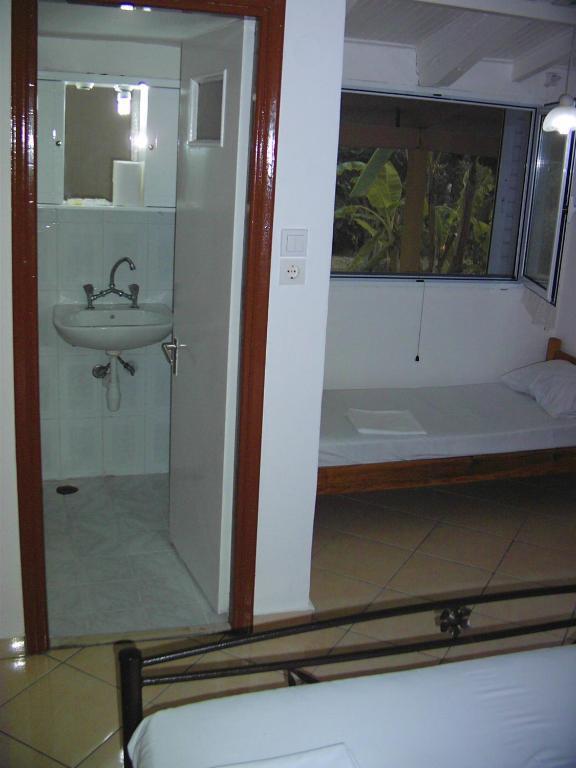 Aparthotel Banana Place Zacharo Zimmer foto